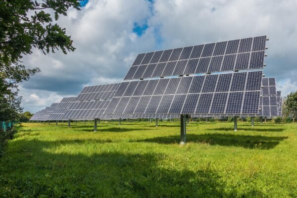 mrganso-photovoltaic-system-2742302_1920